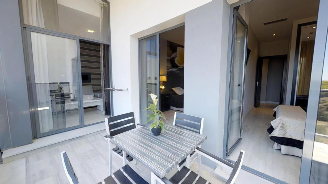 Leo Deluxe (adults Only) Apartment *